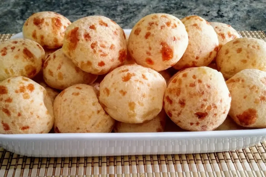 Pão de Queijo Mineiro